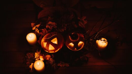 Jack o lanterns candles dark