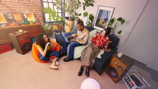 Top windows 11 pcs best holiday deals and devices.jpg