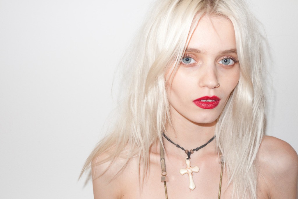 Abbey lee face