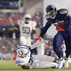 Derrick henry running