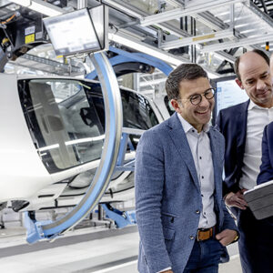Mercedes benz and microsoft collaborate to boost efficiency resilience and sustainability
