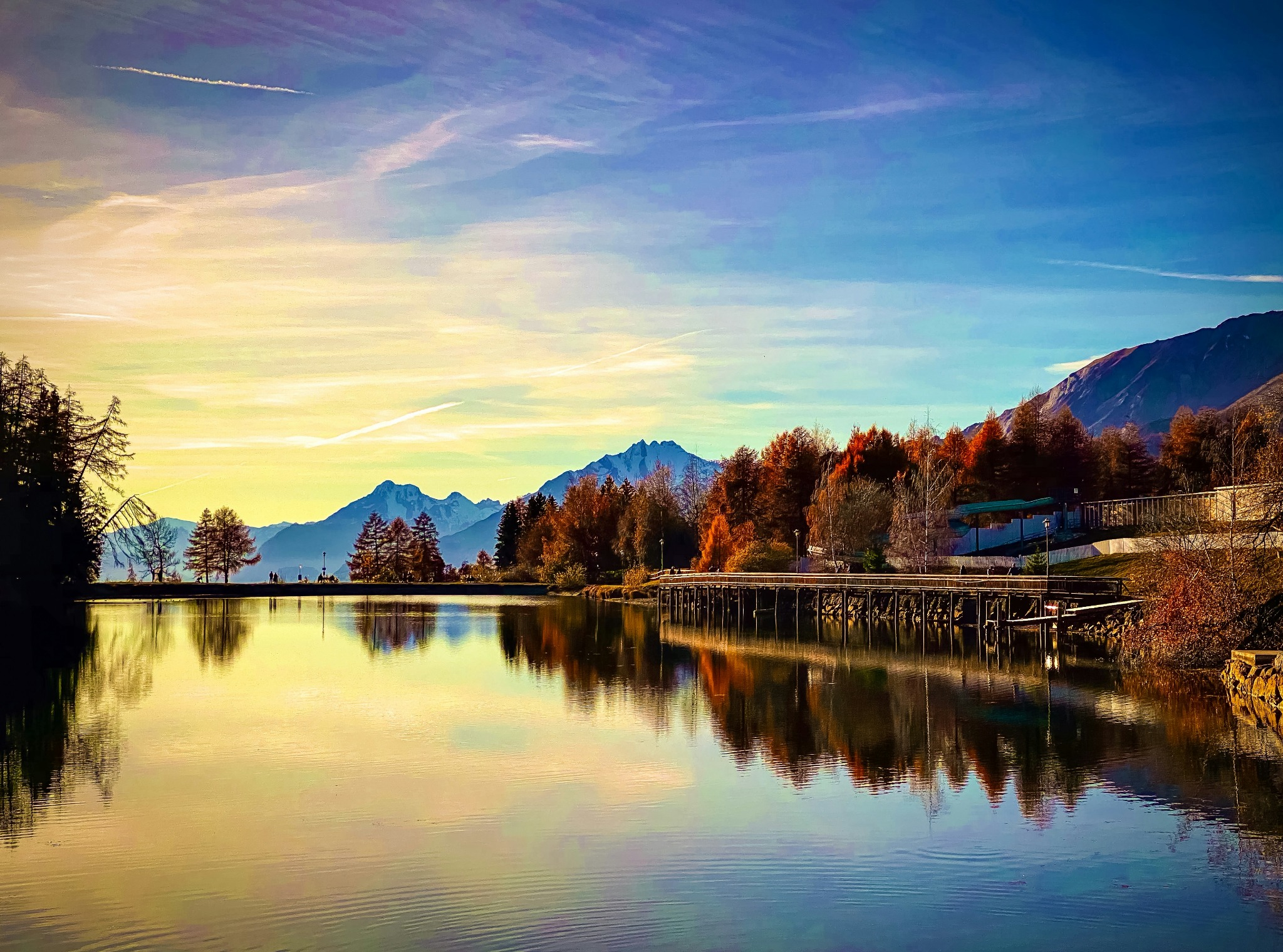 Autumn lake reflection