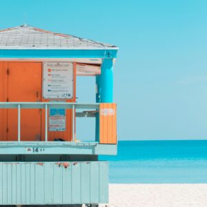 Beach lifeguard tower