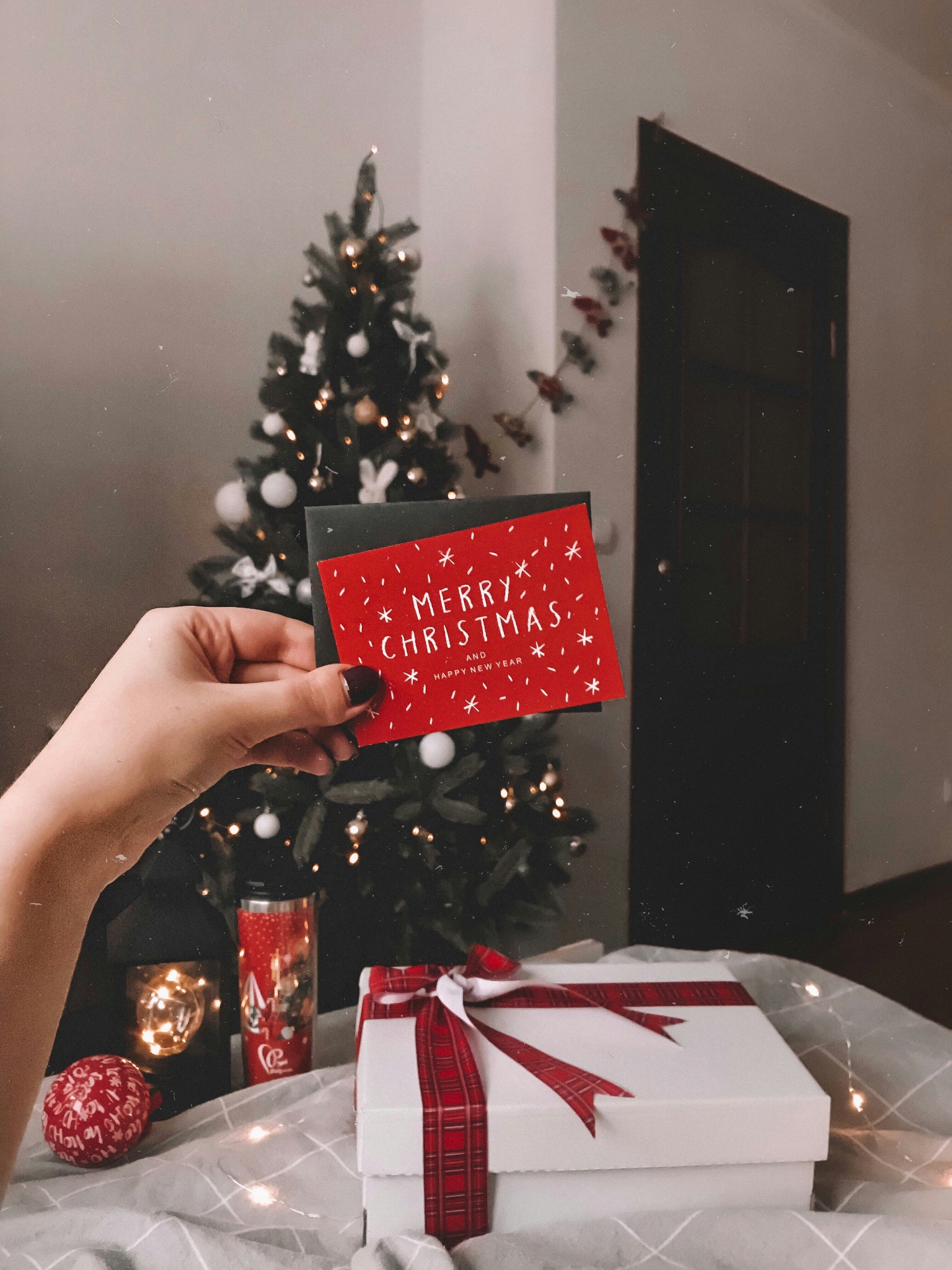 Christmas greeting card with gift box