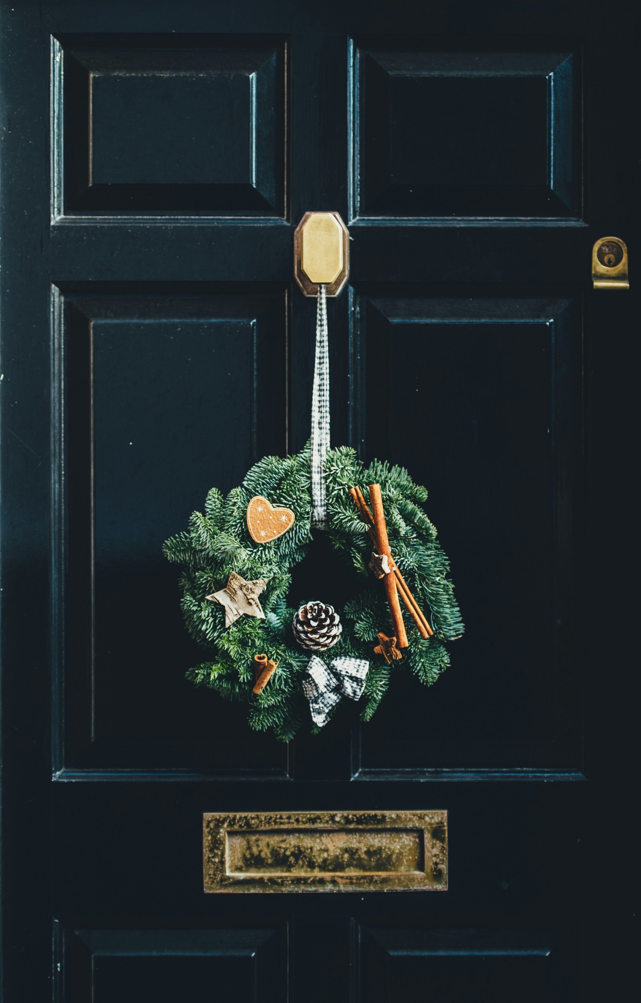 Christmas wreath door decoration