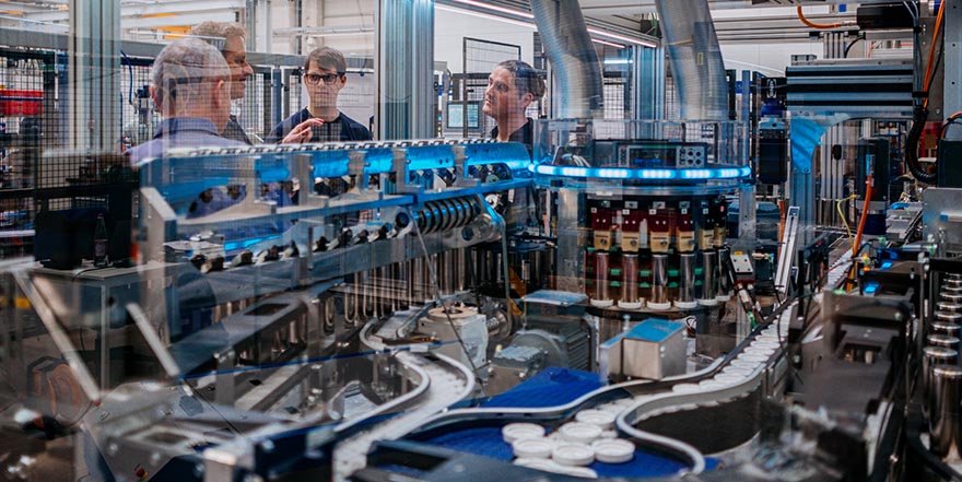 Siemens and microsoft scale industrial ai.jpg