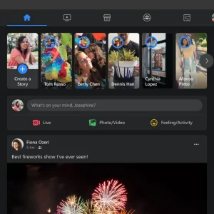 Facebook app in dark mode on Windows