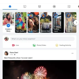 Facebook app news feed on Windows